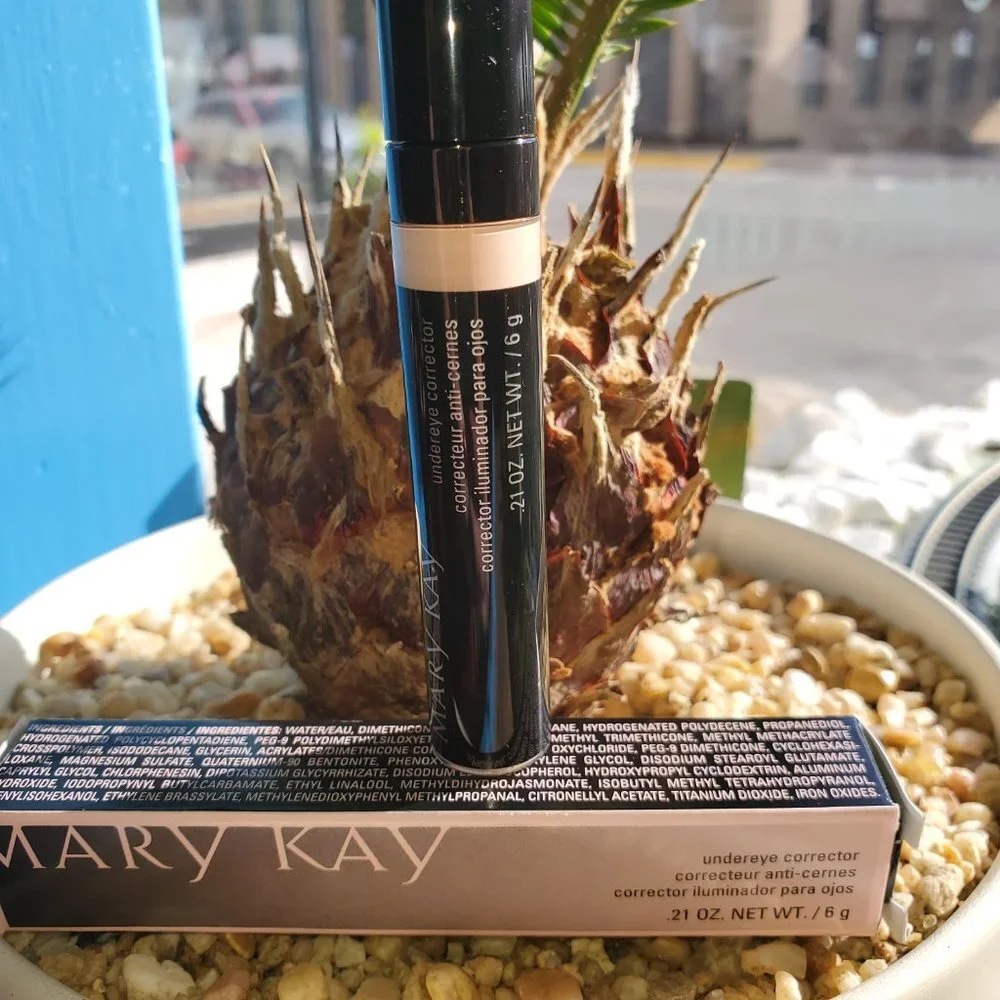 Mary Kay Undereye Corrector